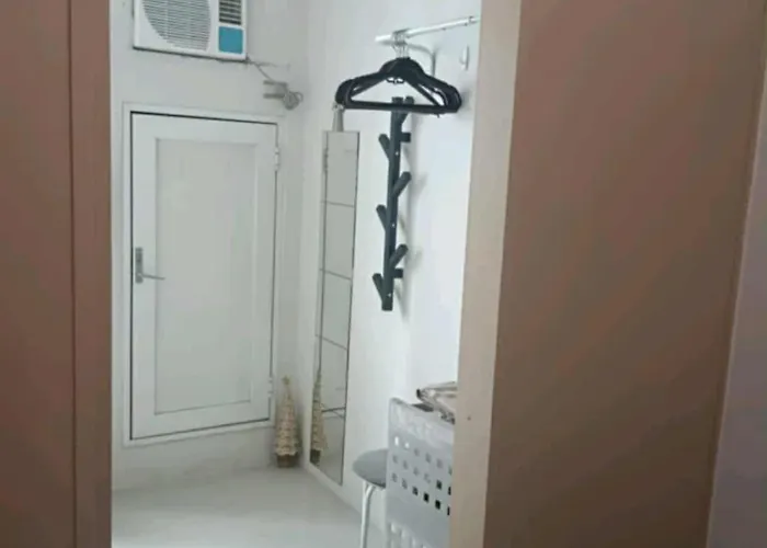 1 Bedroom Grass Tower 1a North Avenue Mmanilla * Manila